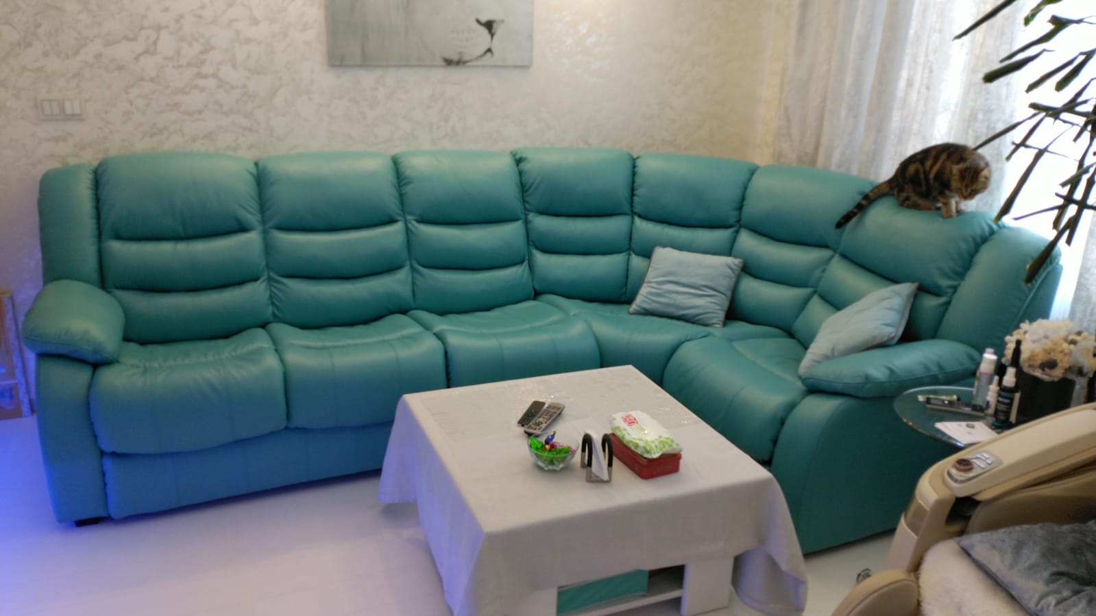 Перетяжка дивана на дому. Ивантеевка